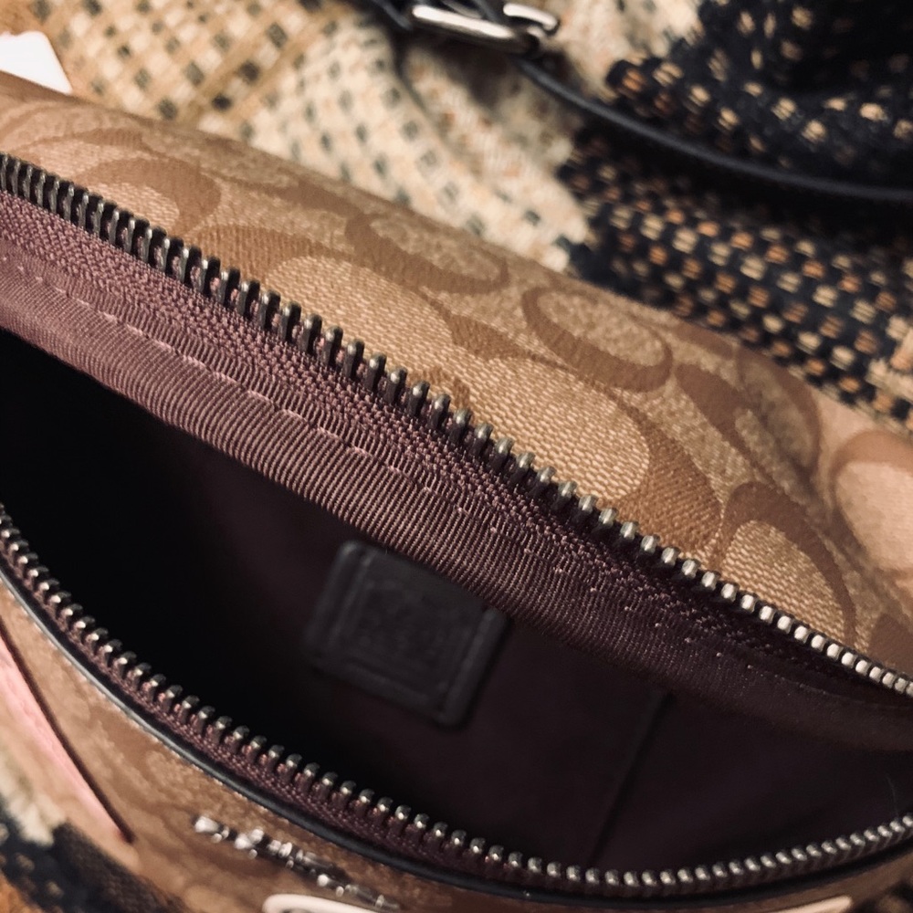 **Star Wars X** Coach Fanny Pack - Picture 7 of 7